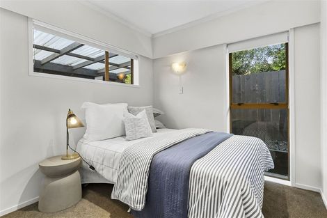 Photo of property in 68 Roberts Road, Glenfield, Auckland, 0629