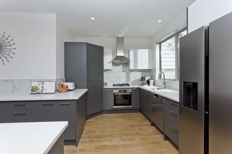 Photo of property in 115 Glenvar Road, Torbay, Auckland, 0630