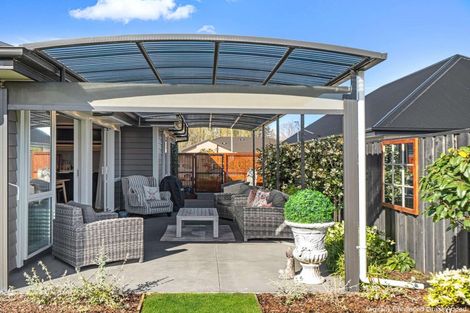 Photo of property in 13 Angus Place, Rangiora, 7400