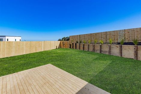 Photo of property in 10b Kotahitanga Street, Papakura, 2110