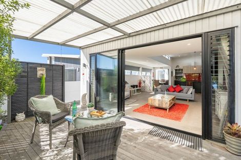 Photo of property in 83 Coast Boulevard, Papamoa Beach, Papamoa, 3118