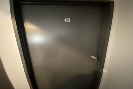 Photo of property in 1/8 Rochas Place, Clover Park, Auckland, 2019