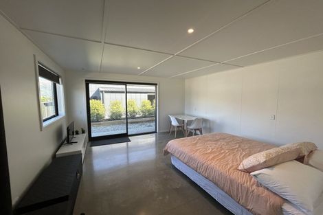 Photo of property in 11 Tuke Lane, Wanaka, 9305