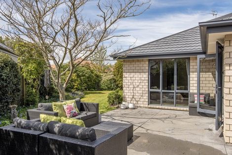 Photo of property in 22 Glenwood Drive, Prebbleton, 7604