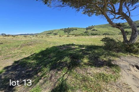 Photo of property in 13 Pukenui Drive, Mahia, 4198
