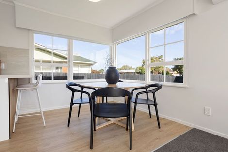 Photo of property in 2 Bowen Place, St Andrews, Hamilton, 3200