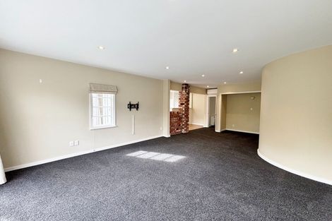 Photo of property in 2/49 Ashgrove Terrace, Somerfield, Christchurch, 8024
