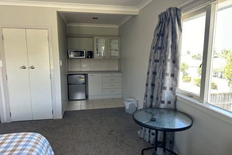 Photo of property in 1/422 Hibiscus Coast Highway, Orewa, 0931