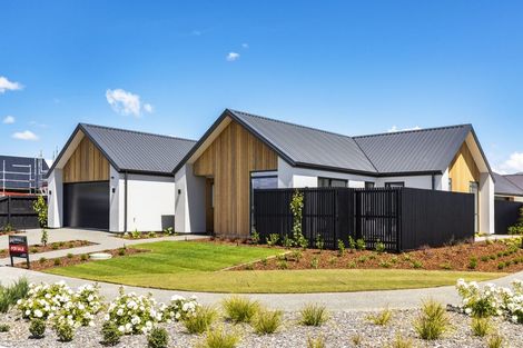 Photo of property in 21 Burkett Street, Marshland, Christchurch, 8051