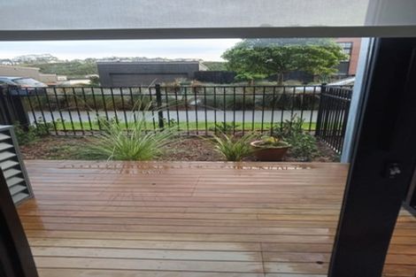 Photo of property in 10/18 Karengo Street, Long Bay, Auckland, 0630