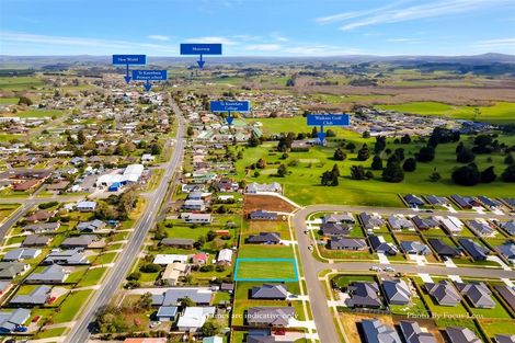 Photo of property in 13 Murray Ward Drive, Te Kauwhata, 3710