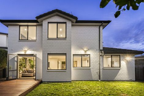 Photo of property in 71a Neil Avenue, Te Atatu Peninsula, Auckland, 0610