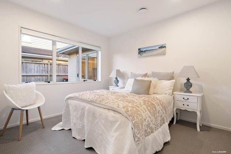 Photo of property in 99 Bayvista Drive, Karaka, Papakura, 2113