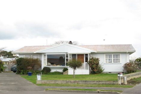 Photo of property in 15 Shearer Place, Pirimai, Napier, 4112