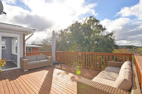 Photo of property in 273 Henderson Valley Road, Henderson, Auckland, 0612