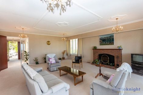 Photo of property in 185 Hackthorne Road, Cashmere, Christchurch, 8022