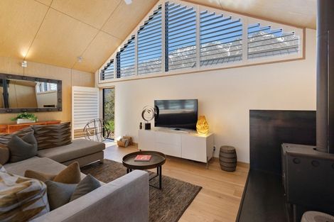 Photo of property in 39 Mcadam Drive, Jacks Point, Queenstown, 9371