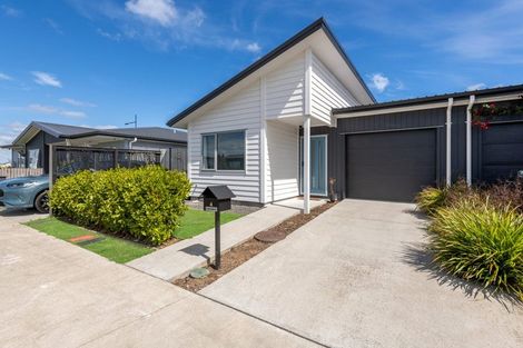 Photo of property in 4 Kutukutu Street, Takanini, 2112