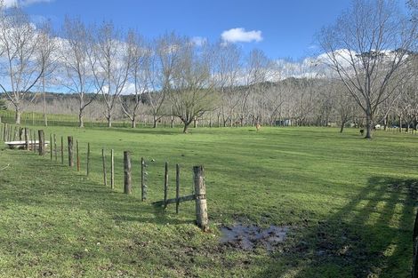 Photo of property in 654 Inland Road, Helensville, 0875