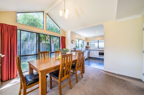 Photo of property in 167f2 Westchester Drive, Churton Park, Wellington, 6037
