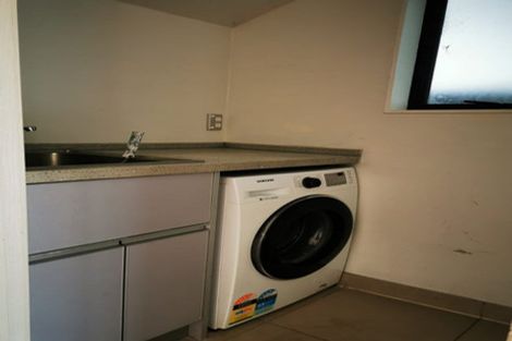 Photo of property in 14 Cameron Road, Hamilton East, Hamilton, 3216