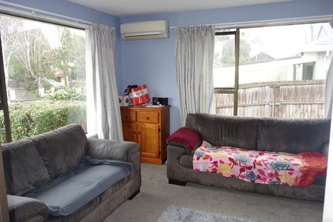 Photo of property in 22a Chipping Lane, Redwood, Christchurch, 8051