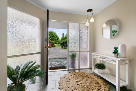 Photo of property in 3 Woodstock Crescent, Leamington, Cambridge, 3432