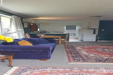 Photo of property in 2/125a Mackenzie Avenue, Woolston, Christchurch, 8023