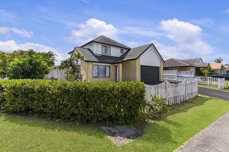 Photo of property in 2 Erne Crescent, East Tamaki, Auckland, 2016