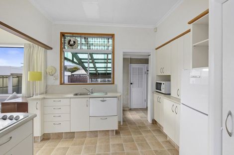 Photo of property in 8 Green Street, Epuni, Lower Hutt, 5011