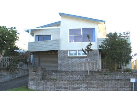 Photo of property in 2a Te Akau Crescent, Bucklands Beach, Auckland, 2012