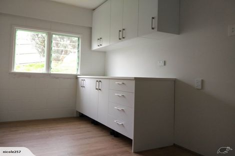 Photo of property in 129 Kia Ora Road, Beach Haven, Auckland, 0626