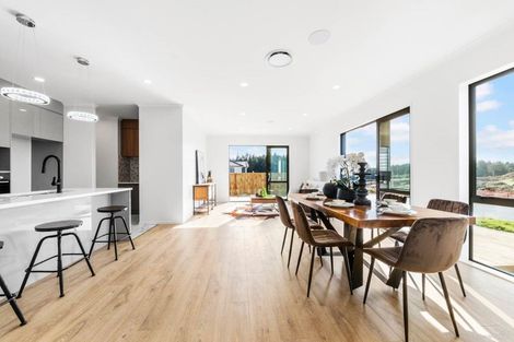 Photo of property in 32 Koromeke Street, Flat Bush, Auckland, 2019