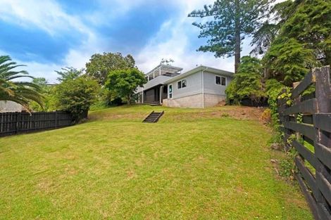 Photo of property in 5b Tirimoana Road, Te Atatu South, Auckland, 0602