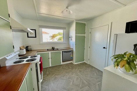 Photo of property in 59 Hewer Crescent, Naenae, Lower Hutt, 5011
