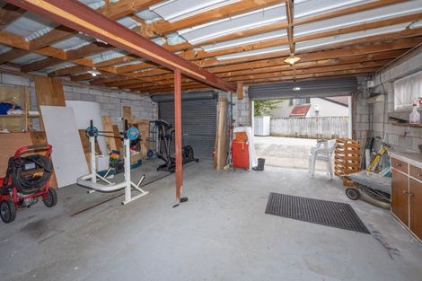 Photo of property in 8 Pelorus Street, Glenview, Hamilton, 3206