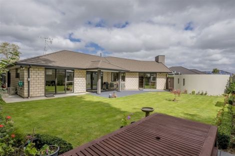 Photo of property in 38 Okarito Avenue, Levin, 5510