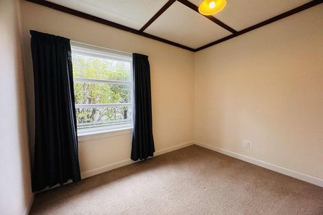 Photo of property in 37 Bryant Street, Takaro, Palmerston North, 4412