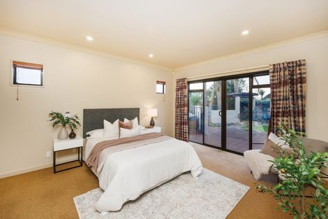 Photo of property in 37 Abby Road, Fitzherbert, Palmerston North, 4410