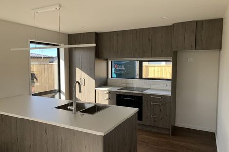 Photo of property in 7 Marcoola Drive, Rolleston, 7614