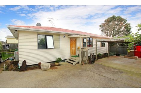 Photo of property in 3/4 Oxford Road, Manurewa, Auckland, 2102