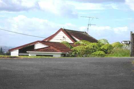 Photo of property in 51 Sunset Road, Totara Vale, Auckland, 0632