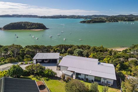 Photo of property in 27 Sullivans Road, Paihia, 0200