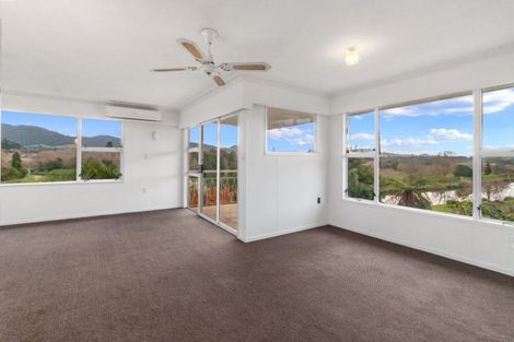 Photo of property in 4 Beach Road, Katikati, 3129