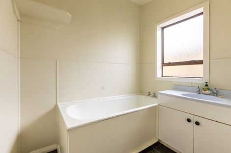 Photo of property in 12 Ormond Street, Woodville, 4920