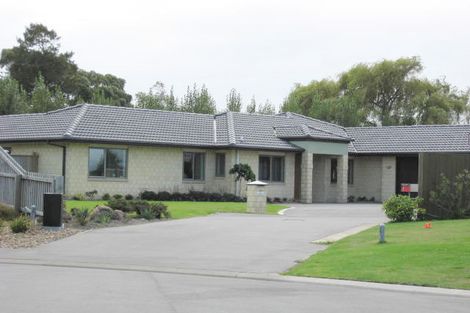 Photo of property in 9 Birchlea Court, Prebbleton, 7604