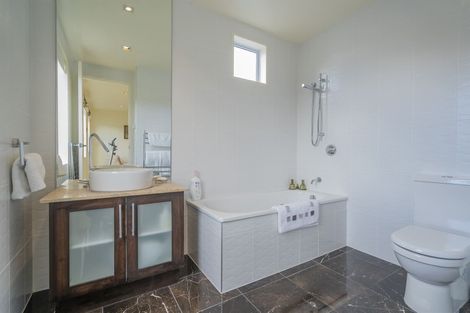 Photo of property in 71 Saint Andrews Drive, Pauanui, Hikuai, 3579