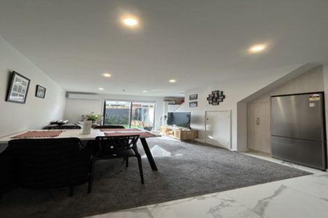 Photo of property in 8/59 Neil Avenue, Te Atatu Peninsula, Auckland, 0610