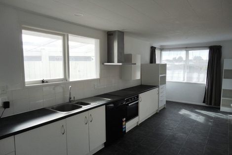 Photo of property in 19 Swallow Drive, Manurewa, Auckland, 2102