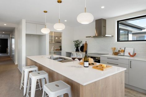 Photo of property in 271 Te Okuroa Drive, Papamoa, 3118